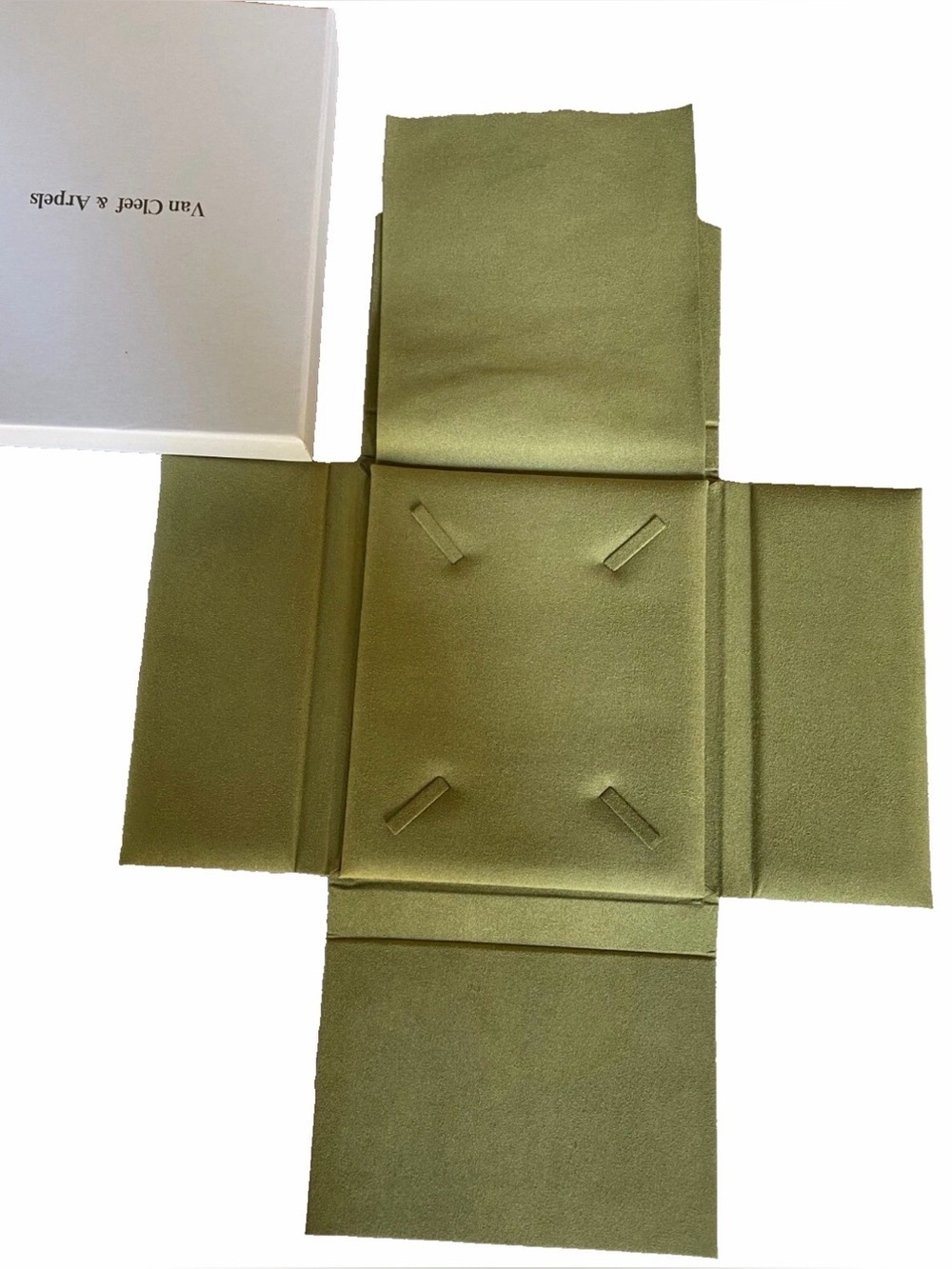 Genuine Van Cleef & Arpels Jewelry Necklace Presentation Box & Shopping Bag